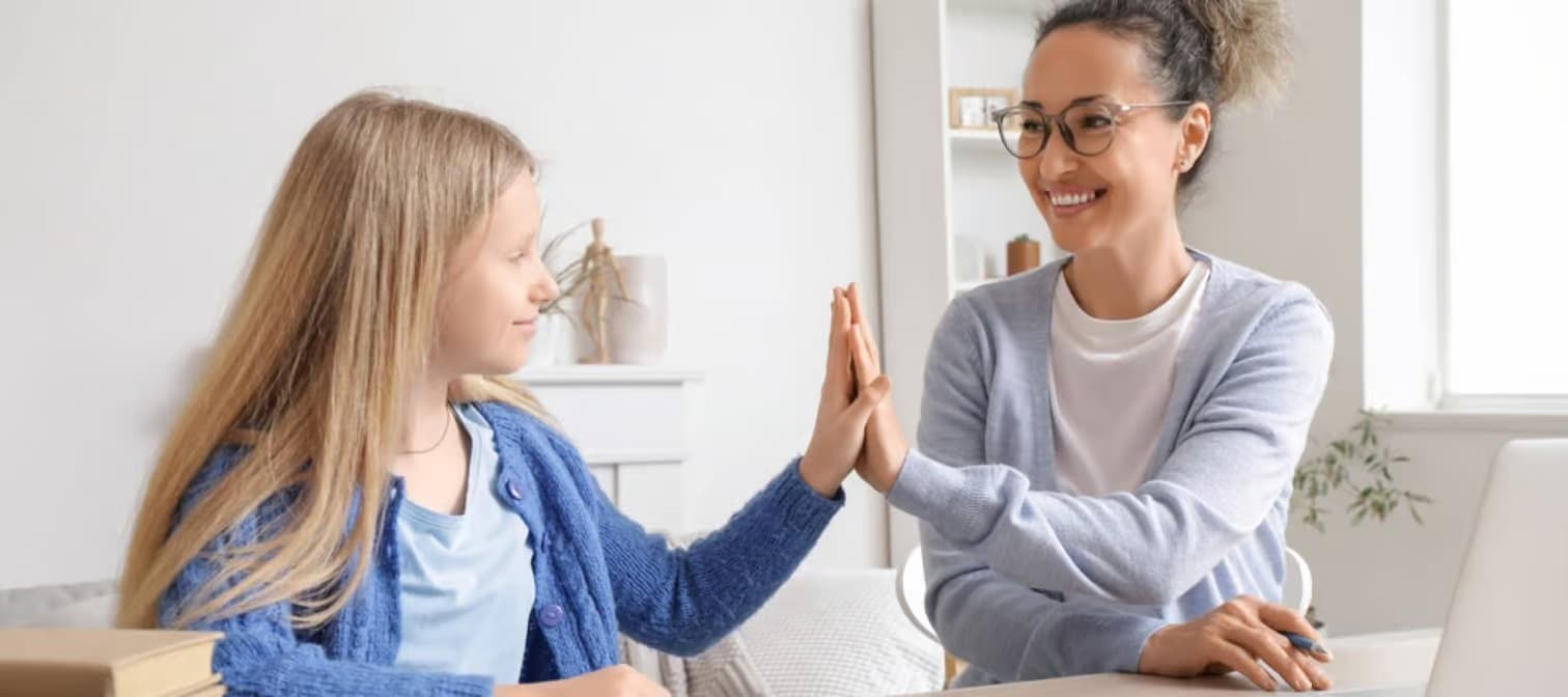 Les Canadiens adoptent les activités complémentaires pour renforcer leur résilience financière dans un contexte économique difficile