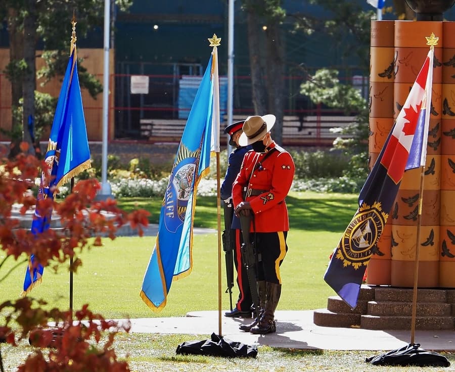 Série d'enchères d'un an pour soutenir les familles des policiers canadiens tombés au combat